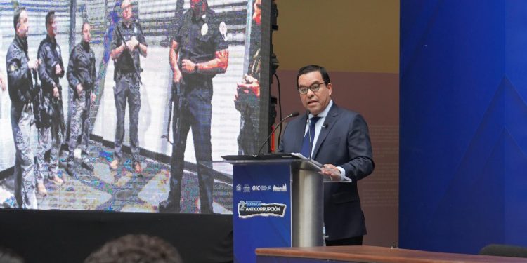 Consolida Fiscalía Anticorrupción casos históricos contra particulares