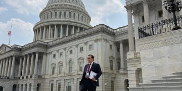 El liderazgo institucional de la FACH es reconocido en Washington D.C. destacando en el combate internacional a la corrupción