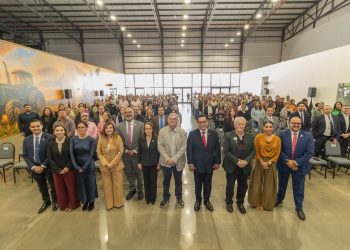 Acerca Fiscalía Anticorrupción capacitación especializada a 400 servidores públicos de 25 municipios de la región occidente